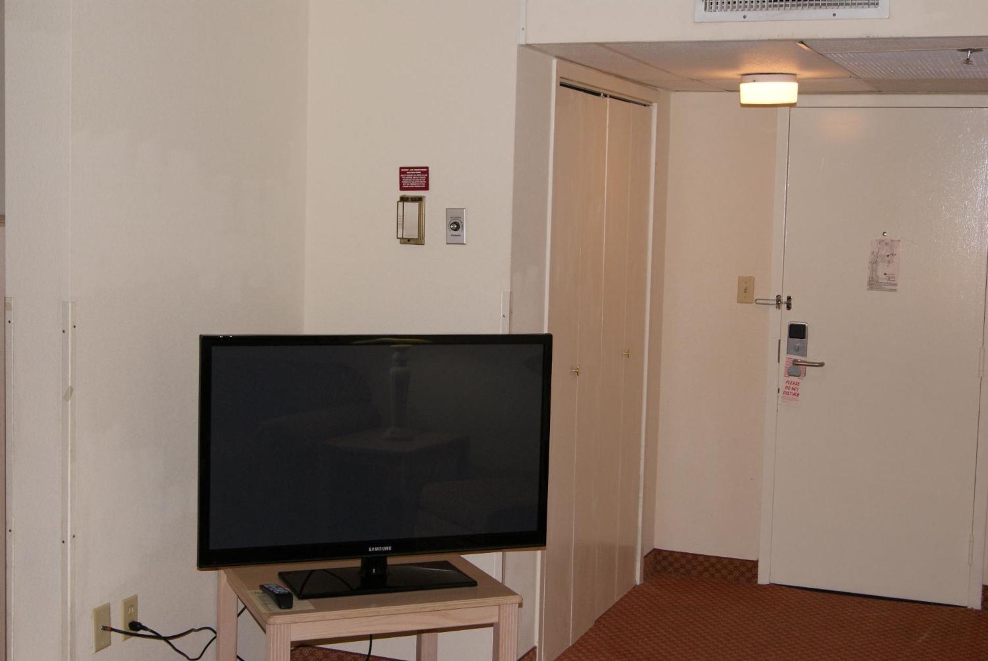 Motel 6 Hastings Ne Luaran gambar
